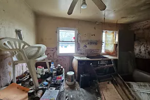 355 W 105th Pl, Chicago, IL 60628 - Photo 2