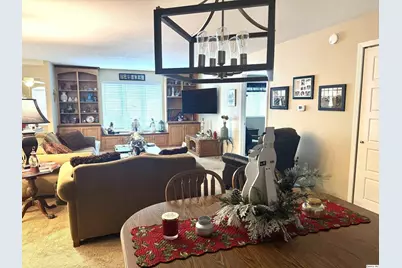 5001 Chestnut, Quincy, IL 62305 - Photo 2