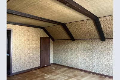 8142 W Oak Lane, Niles, IL 60714 - Photo 6