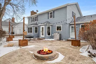 2477 W Downer Pl, Aurora, IL 60506 - Photo 24