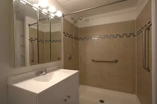 [Address not provided], Chicago, IL 60641 - Photo 6