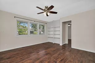 2300 Webster Ave, Joliet, IL 60436 - Photo 6