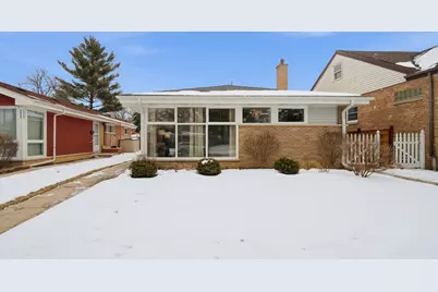 7531 N Karlov Avenue, Skokie, IL 60076 - Photo 2