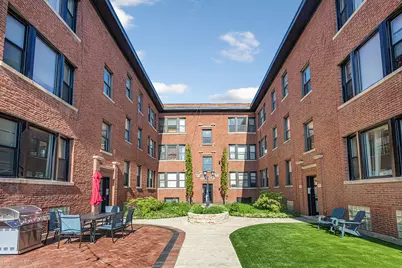 7425 N Clark Street #3, Chicago, IL 60626 - Photo 1