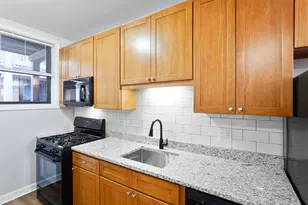 1702 W Juneway Terrace, Chicago, IL 60626 - Photo 4