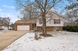 25327 W Reed St, Channahon, IL 60410 - Photo 2