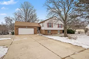 25327 W Reed St, Channahon, IL 60410 - Photo 1