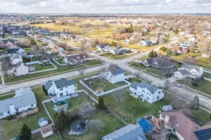 428 Jeffery Dr, Manteno, IL 60950 - Photo 38