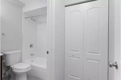 6201 N Kenmore Avenue #GE, Chicago, IL 60660 - Photo 6