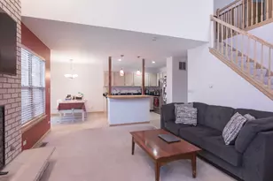 2 Willow Bridge Way, Bloomingdale, IL 60108 - Photo 4