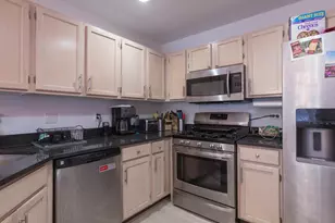 2 Willow Bridge Way, Bloomingdale, IL 60108 - Photo 8