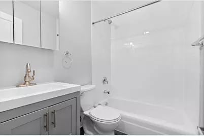 6201 N Kenmore Avenue #305, Chicago, IL 60660 - Photo 8