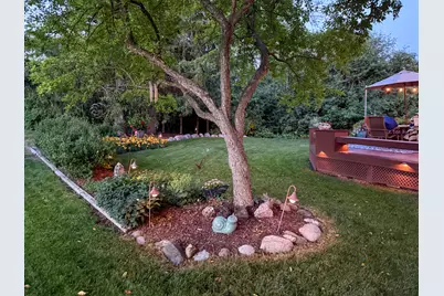 5187 Chambers Drive, Hoffman Estates, IL 60010 - Photo 40