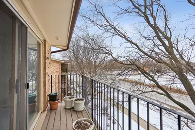 3709 W 119th Street #112, Alsip, IL 60803 - Photo 2