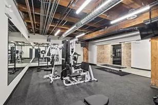 153 W Ohio St, Chicago, IL 60654 - Photo 6