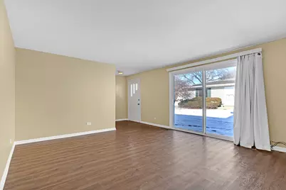 236 Whidah Court #236, Schaumburg, IL 60194 - Photo 4