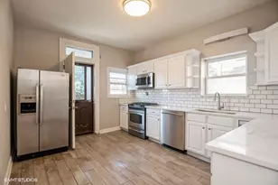 4740 N Troy St, Chicago, IL 60625 - Photo 6