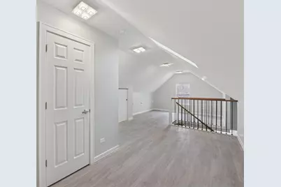 4904 W 31st Street, Cicero, IL 60804 - Photo 8