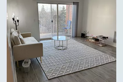 941 N Swift Road #302, Addison, IL 60101 - Photo 2