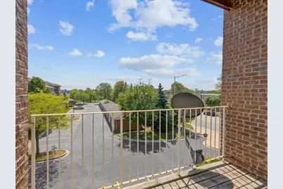 941 N Swift Road #302, Addison, IL 60101 - Photo 10