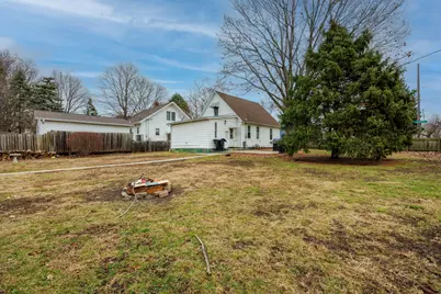 1213 S Madison Street, Bloomington, IL 61701 - Photo 22