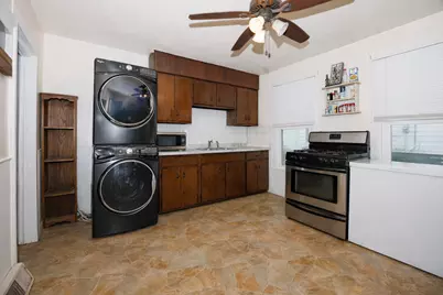 1213 S Madison Street, Bloomington, IL 61701 - Photo 16