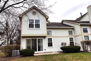 138 White Branch Ct S, Schaumburg, IL 60194 - Photo 32