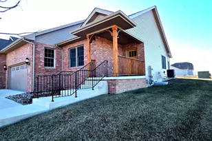 1 St. Ivans Circle, Bloomington, IL 61705 - Photo 2