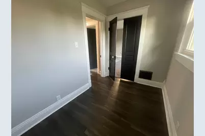 195 W 3rd Avenue, Clifton, IL 60927 - Photo 16