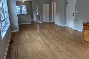 3745 W Argyle St, Chicago, IL 60625 - Photo 6