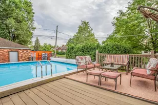 1005 Woodlawn Ave, Des Plaines, IL 60016 - Photo 48