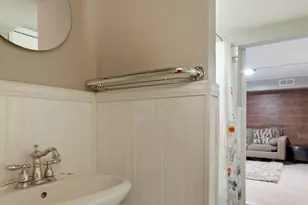 1005 Woodlawn Ave, Des Plaines, IL 60016 - Photo 44