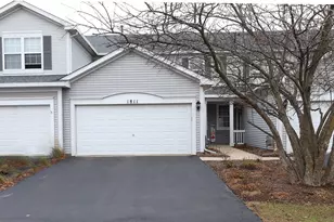 1811 S Wentworth Cir, Romeoville, IL 60446 - Photo 1