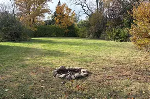 5517 Essex Rd, Lisle, IL 60532 - Photo 18