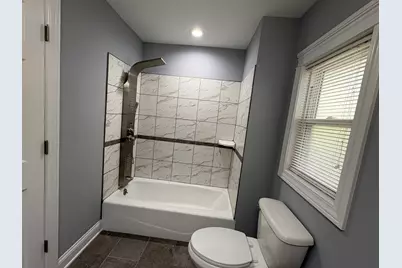 5517 Essex Road, Lisle, IL 60532 - Photo 12