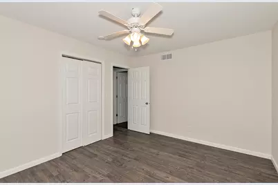 8310 E Coral Road, Union, IL 60180 - Photo 14