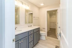 10723 Clock Tower Dr, Countryside, IL 60525 - Photo 18