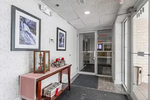 7081 W Touhy Ave, Niles, IL 60714 - Photo 4