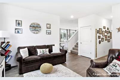 3818 Doherty Lane, McHenry, IL 60050 - Photo 4