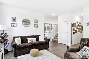 3818 Doherty Ln, McHenry, IL 60050 - Photo 4