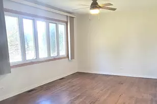 9236 Stanford Dr S, Bridgeview, IL 60455 - Photo 8