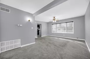 4519 152nd St, Midlothian, IL 60445 - Photo 8