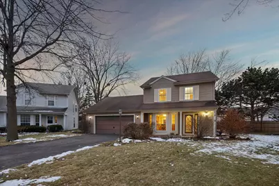 9 Juniper Court, Streamwood, IL 60107 - Photo 2