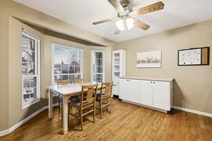 9 Juniper Ct, Streamwood, IL 60107 - Photo 12