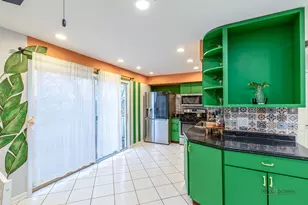 1026 Denham Pl, Schaumburg, IL 60194 - Photo 8