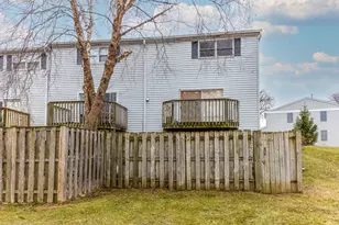 1026 Denham Pl, Schaumburg, IL 60194 - Photo 26