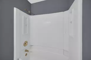 439 Valley Forge Ct, Aurora, IL 60504 - Photo 16