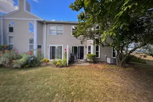 730 Hamilton Circle, Schaumburg, IL 60194 - Photo 38