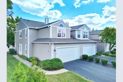 730 Hamilton Circle, Schaumburg, IL 60194 - Photo 1