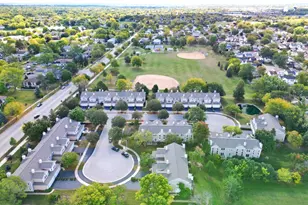 730 Hamilton Circle, Schaumburg, IL 60194 - Photo 4